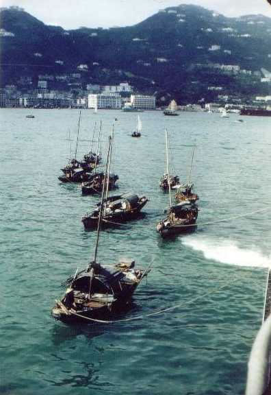 Boom boats Hong Kong_jpg
